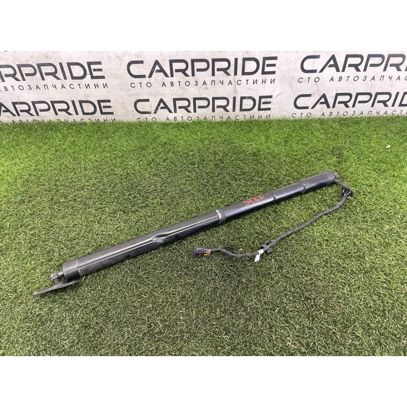 Привод двери багажника (электрика) Volkswagen Touareg NF 2012 3.0 Hybrid CGFA 7P6827851FIIT