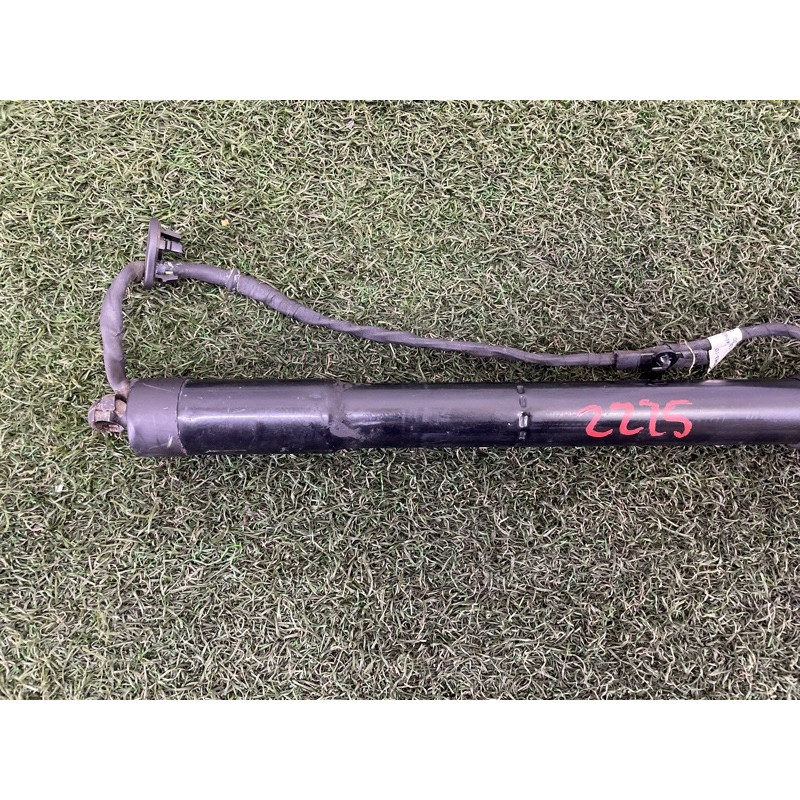 Привод двери багажника (электрика) Volkswagen Touareg NF 2012 3.0 Hybrid CGFA 7P6827851FIIT