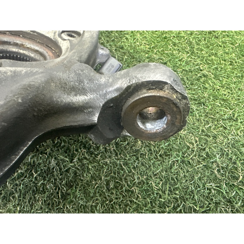 Поворотный кулак (подвеска) AUDI A4 B8 2013 2.0 TFSI 4G0407253B