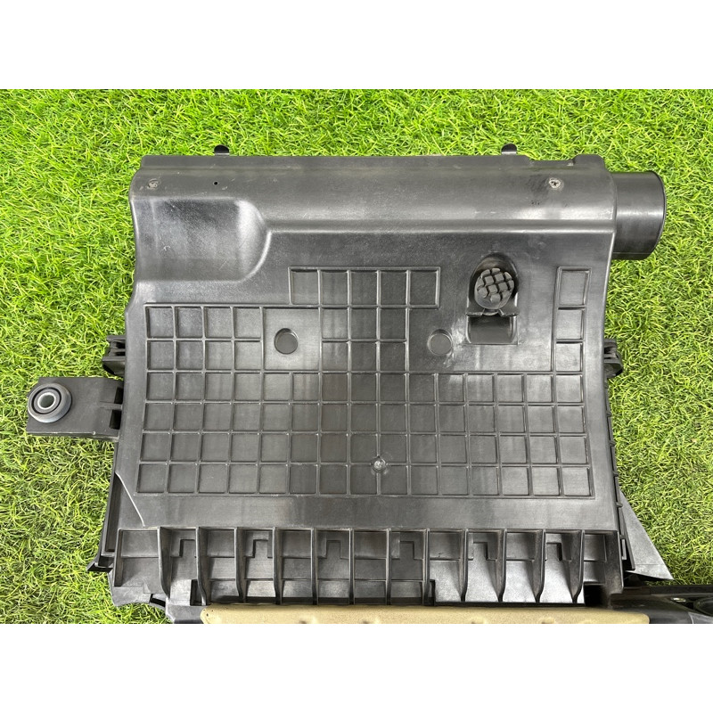 Корпус воздушного фильтра (впускная система) Hyundai Ioniq AE 2018 1.6 Hybrid 28110G2800