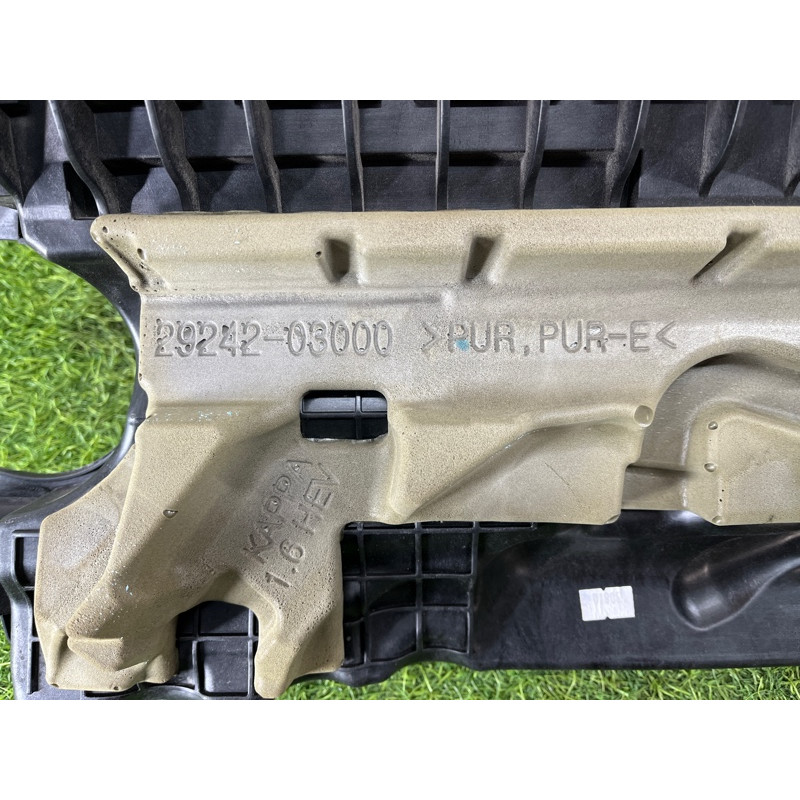 Корпус воздушного фильтра (впускная система) Hyundai Ioniq AE 2018 1.6 Hybrid 28110G2800