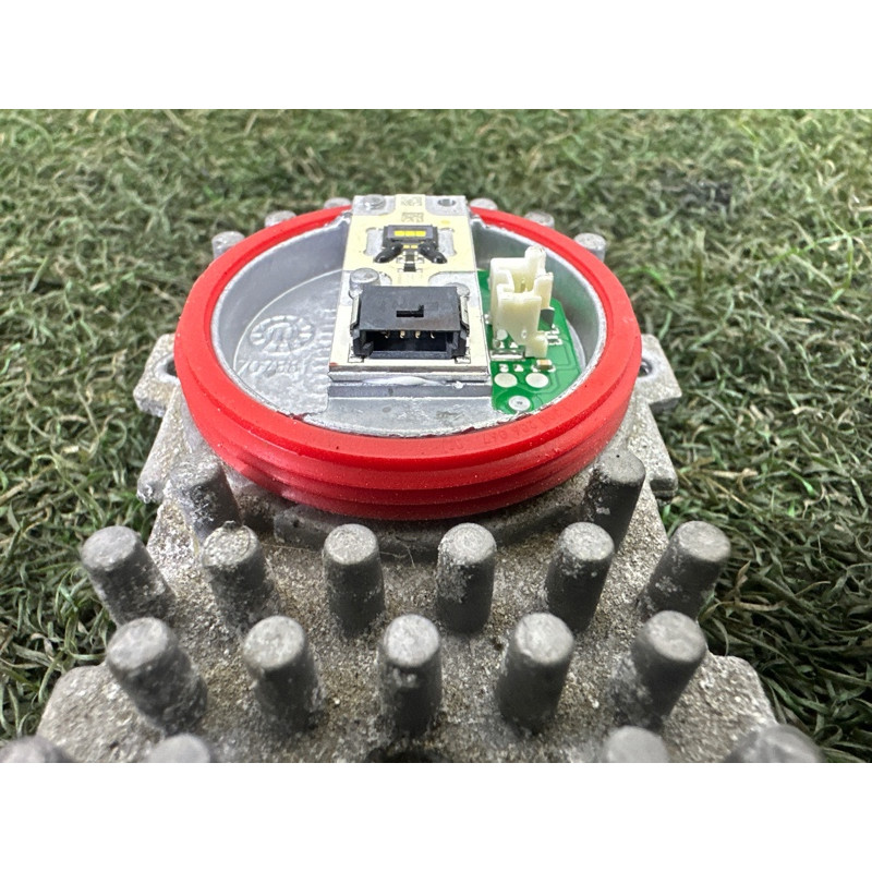 Светодиодный модуль (оптика) BMW X5 E70 2010 N57D30A 63117263051