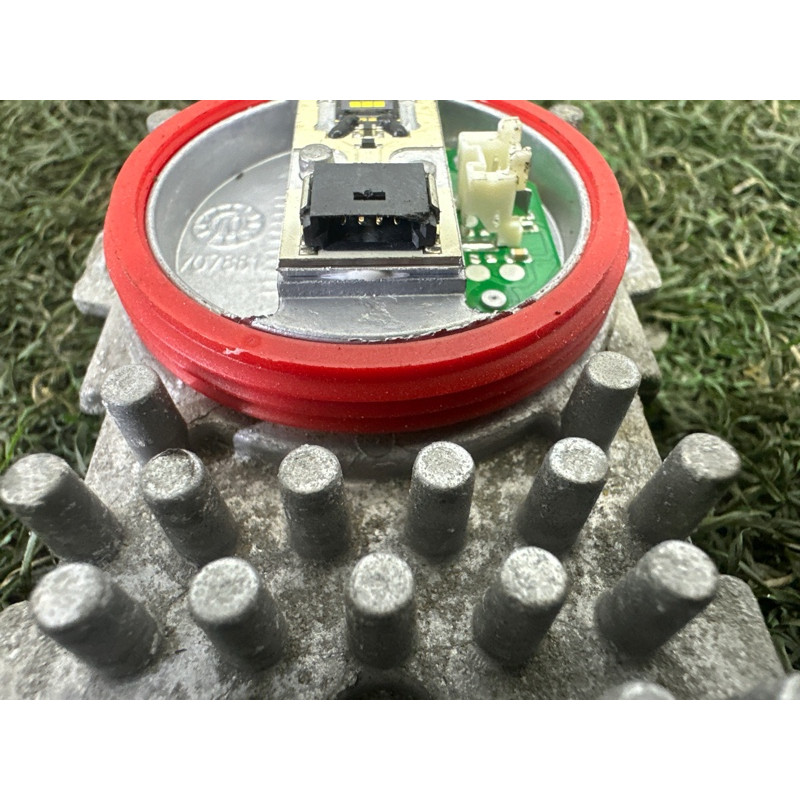 Светодиодный модуль (оптика) BMW X5 E70 2010 N57D30A 63117263051