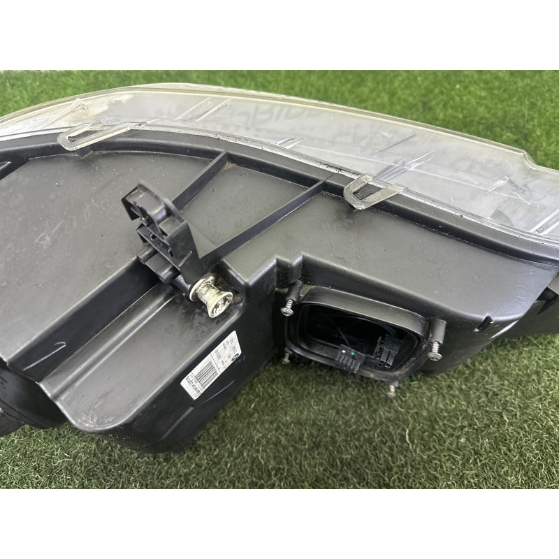 Фара (оптика) BMW X5 E70 2010 N57D30A 63117240789