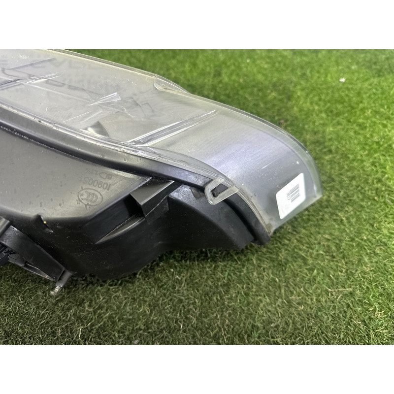 Фара (оптика) BMW X5 E70 2010 N57D30A 63117240789