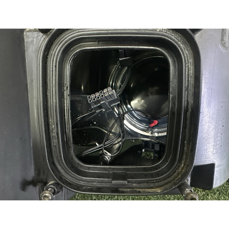 Фара (оптика) BMW X5 E70 2010 N57D30A 63117240789