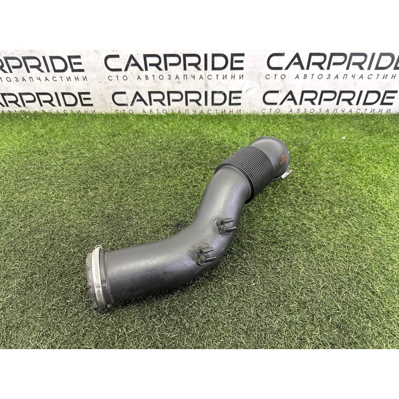 Патрубок воздушного фильтра (впускная система) AUDI A8 D4 2011 4.2 CDRA 4H0129616G