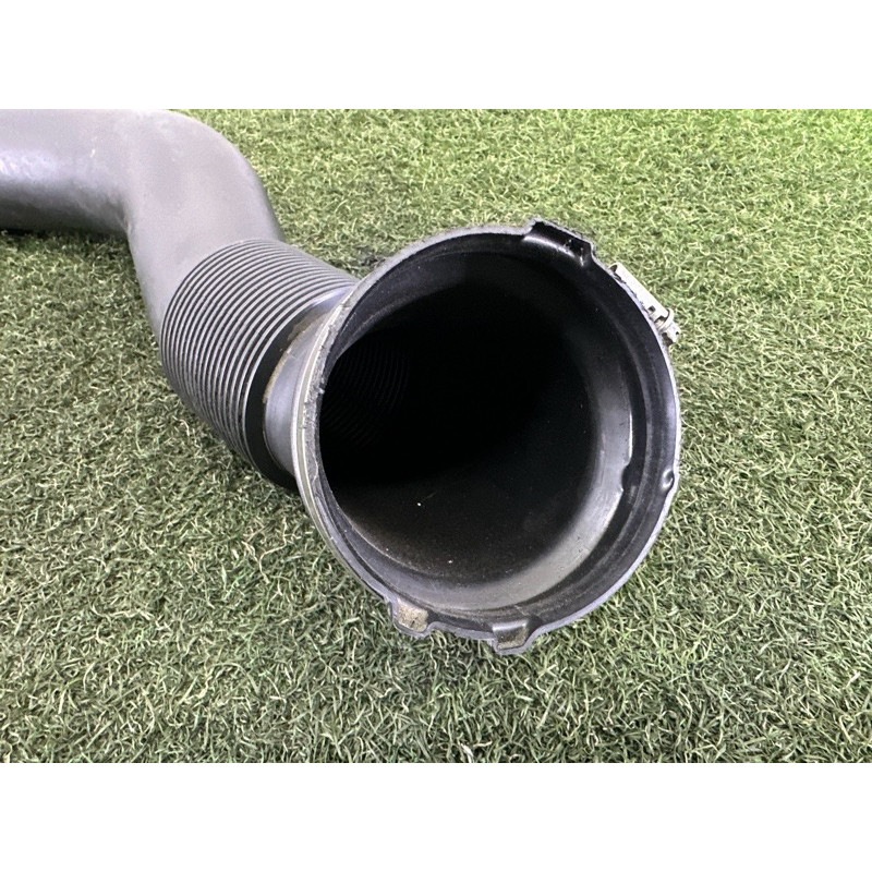 Патрубок воздушного фильтра (впускная система) AUDI A8 D4 2011 4.2 CDRA 4H0129616G