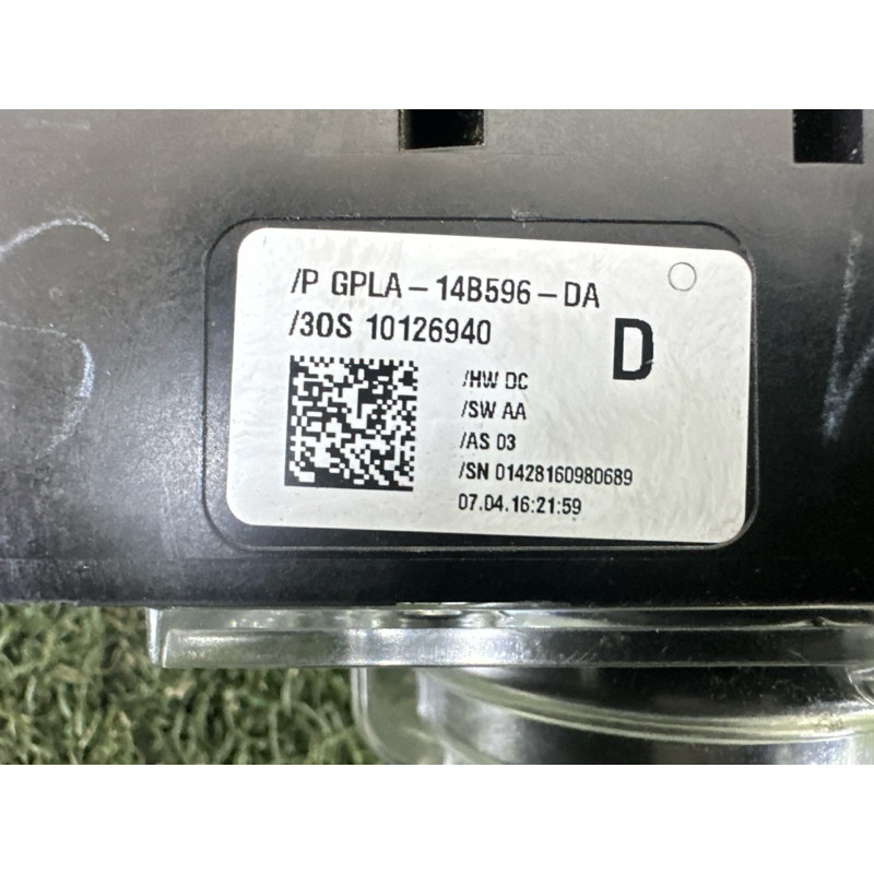 Кнопка регулировки высоты подвески (электрика / кнопки) LAND ROVER RANGE ROVER Sport L494 2016 3.0 Diesel LR070858