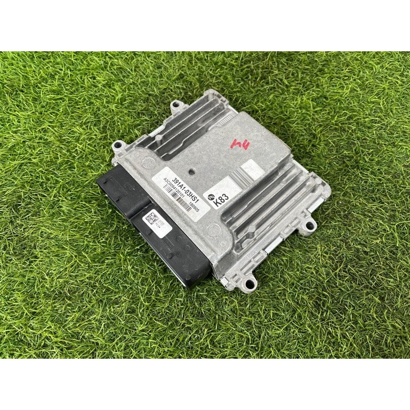 Блок управления двигателем (электрика / блоки управления) Hyundai Ioniq AE 2018 1.6 Hybrid 3911003HS1