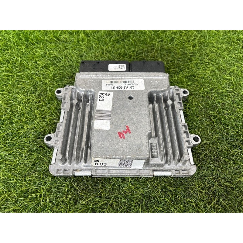 Блок управления двигателем (электрика / блоки управления) Hyundai Ioniq AE 2018 1.6 Hybrid 3911003HS1