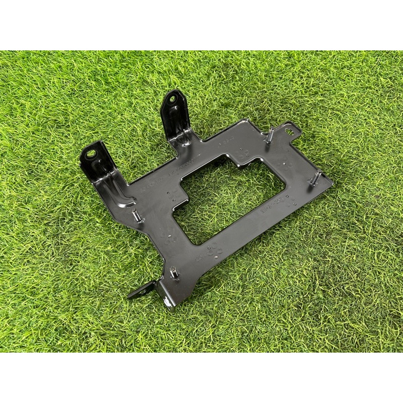 Кронштейн блока управления двигателем (кузов и элементы) Hyundai Ioniq AE 2018 1.6 Hybrid 3911203HE3