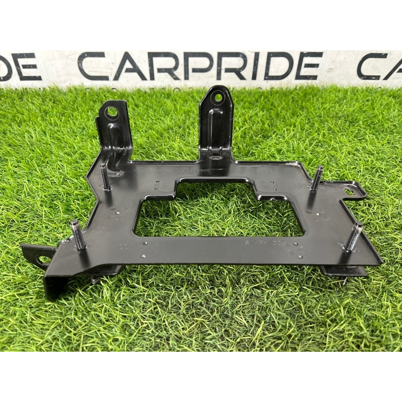 Кронштейн блока управления двигателем (кузов и элементы) Hyundai Ioniq AE 2018 1.6 Hybrid 3911203HE3