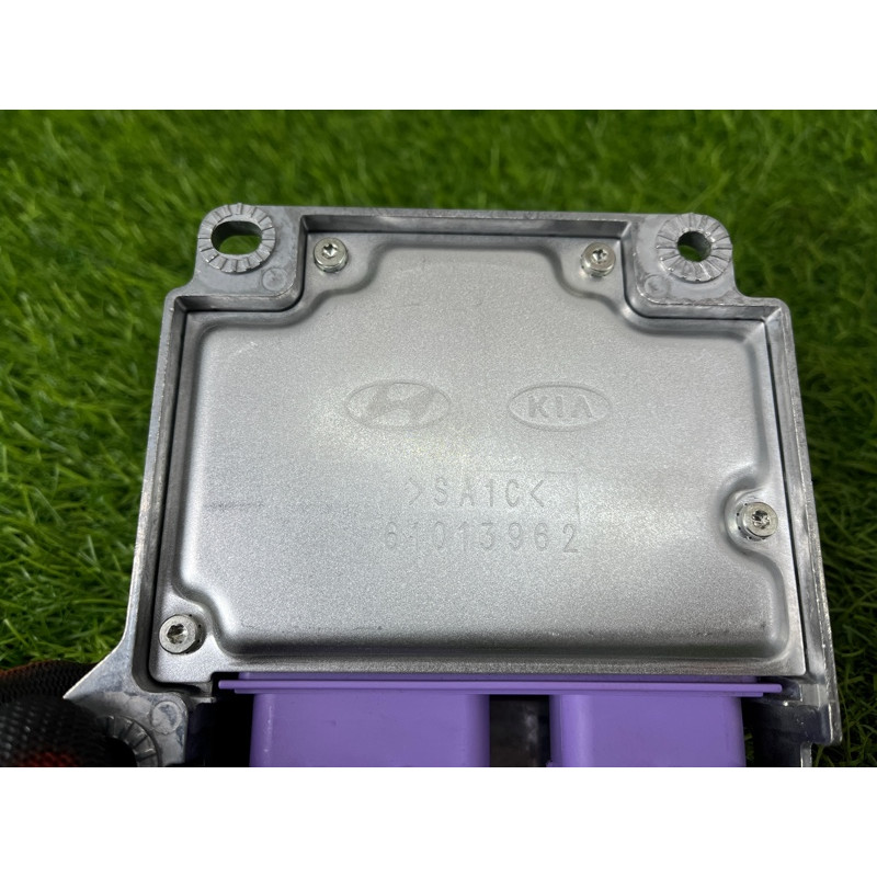 Блок управления airbag (airbag / безопасность) Hyundai Ioniq AE 2018 1.6 Hybrid 95910G2000