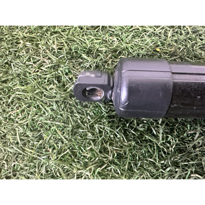 Привод двери багажника (электрика) LAND ROVER RANGE ROVER Sport L494 2016 3.0 Diesel LR044161