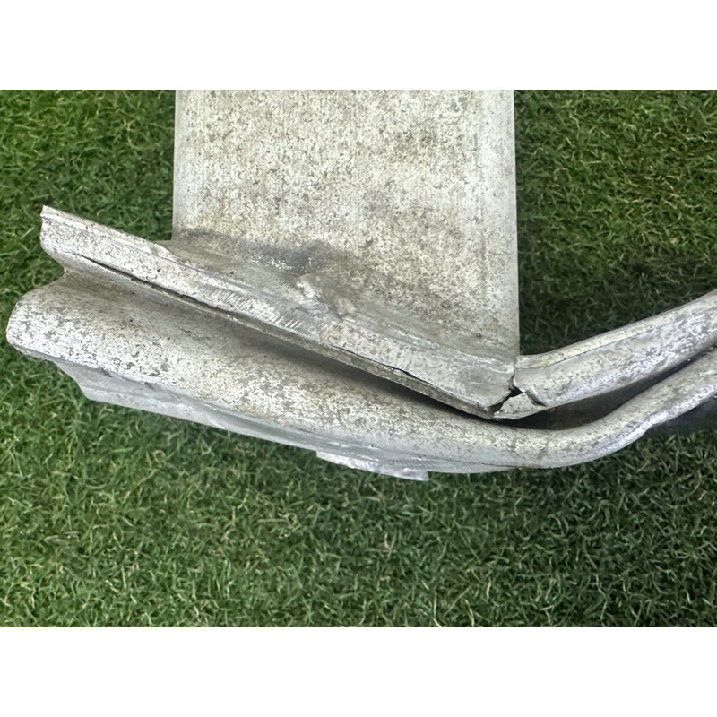 Усилитель бампера (наружные элементы кузова) AUDI A3 8V 2016 1.8 CNSB 8V5807109