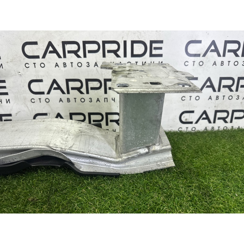 Усилитель бампера (наружные элементы кузова) AUDI A3 8V 2016 1.8 CNSB 8V5807109