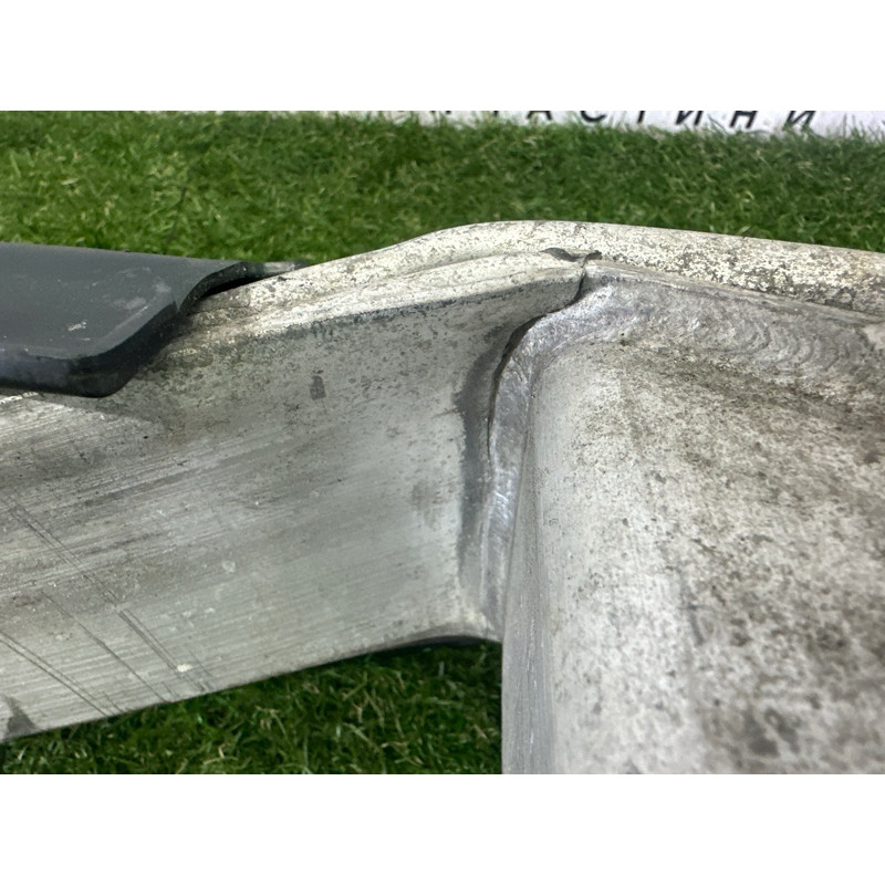 Усилитель бампера (наружные элементы кузова) AUDI A3 8V 2016 1.8 CNSB 8V5807109