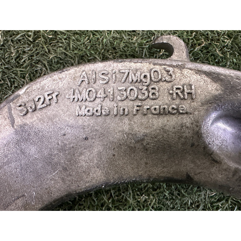 Вилка амортизатора (подвеска) AUDI Q5 FY 2018 2.0 DAYB 4M0413038H