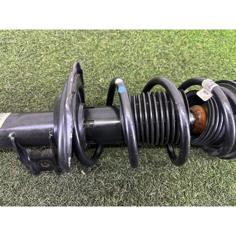 Амортизатор в сборе (подвеска) AUDI A3 8V 2016 1.8 CNSB 5Q0413031GE