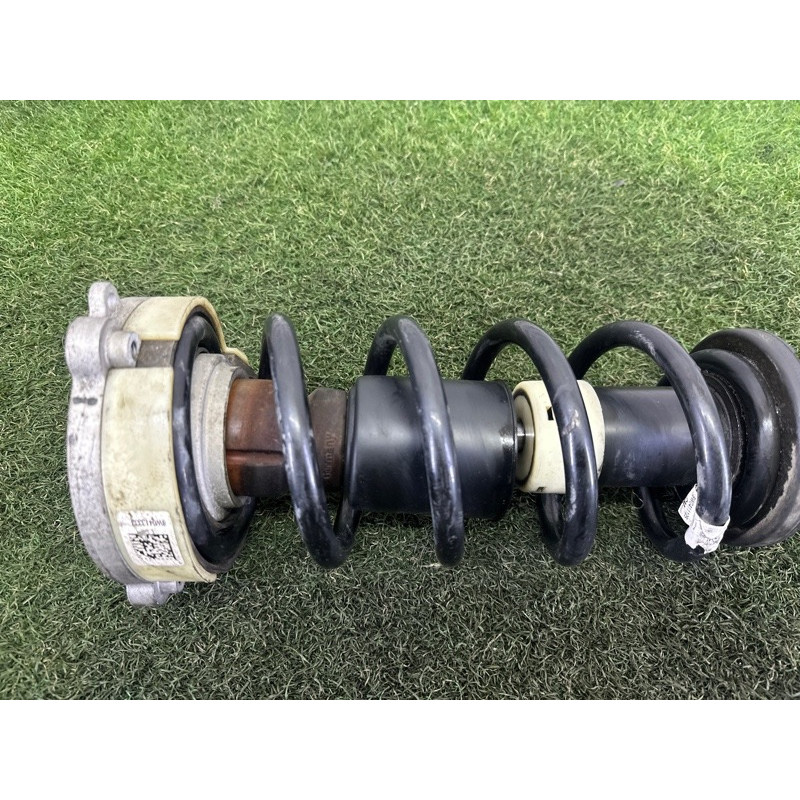 Амортизатор в сборе (подвеска) AUDI A4 B9 2018 2.0 DBPA 8W0413031AA