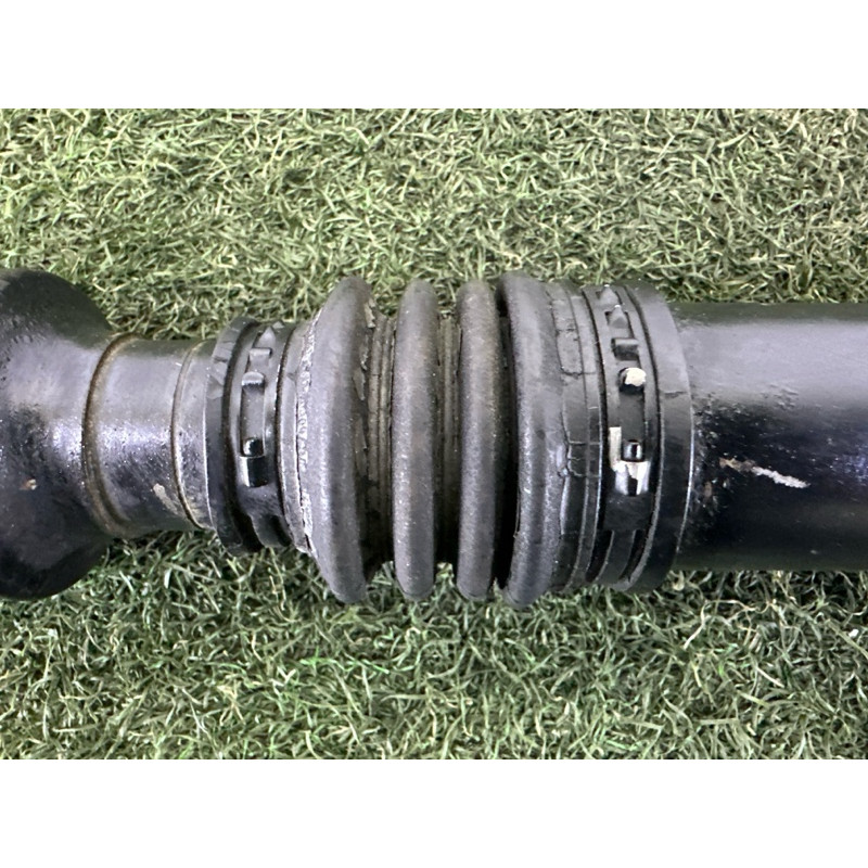 Карданный вал (трансмиссия) Volkswagen Touareg NF 2012 3.0 TDI 7P0521101G