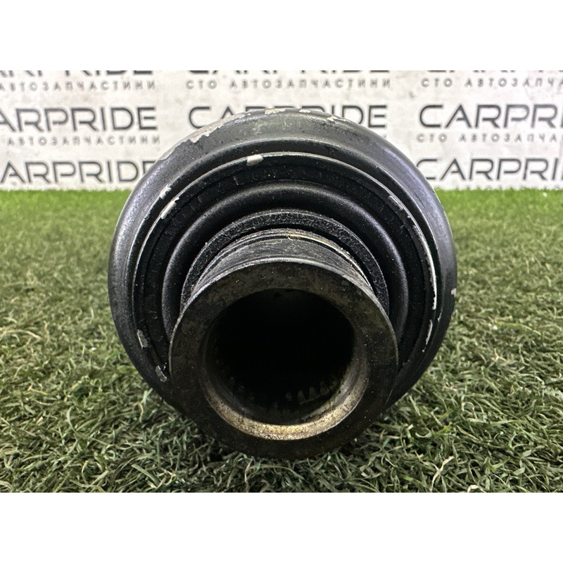 Карданный вал (трансмиссия) Volkswagen Touareg NF 2012 3.0 TDI 7P0521101G