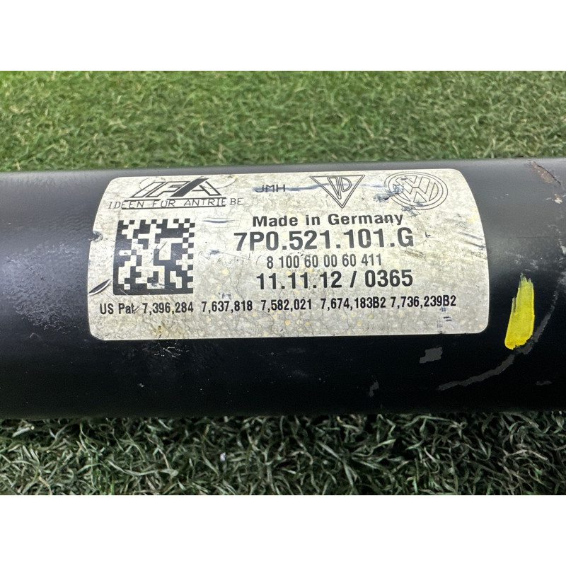 Карданный вал (трансмиссия) Volkswagen Touareg NF 2012 3.0 TDI 7P0521101G
