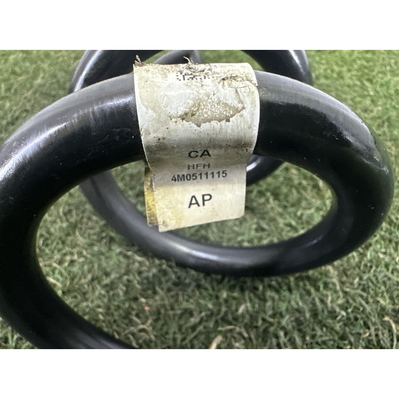 Пружина подвески (подвеска) AUDI Q7 4M 2017 3.0 CREC 4M0511115AP