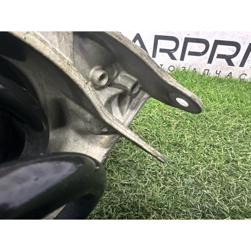 Амортизатор в сборе (подвеска) AUDI Q5 8R 2010 3.2 CALB 8R0413031F