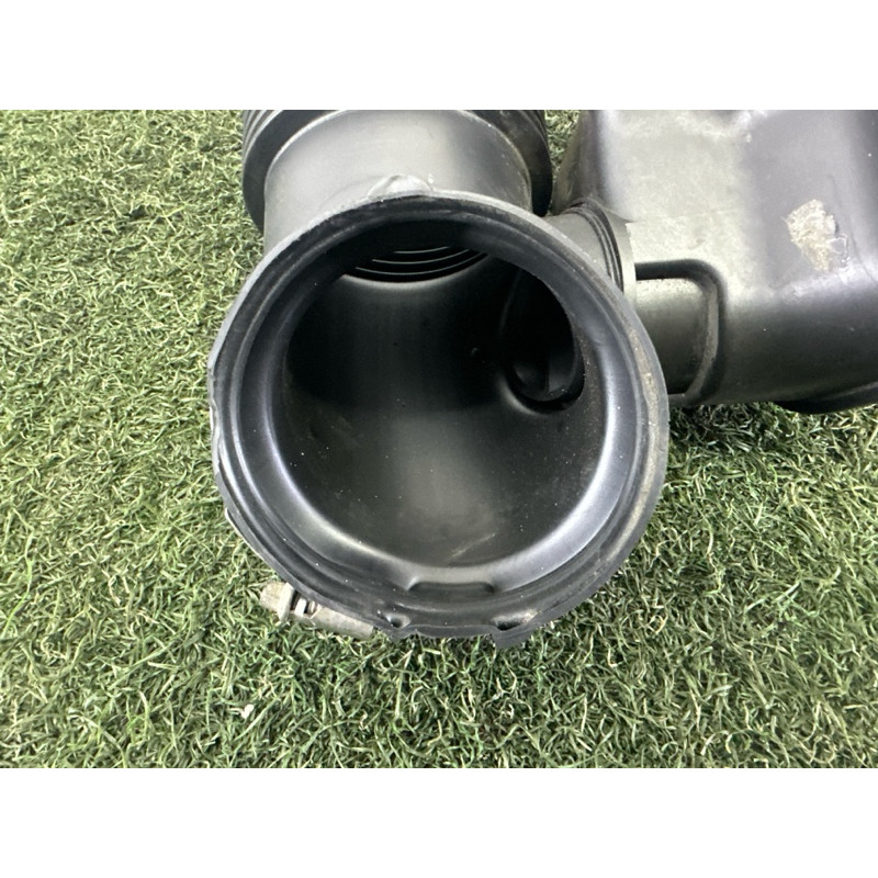 Резонатор воздушный (впускная система) BMW X3 F25 2012 3.0 13717601873