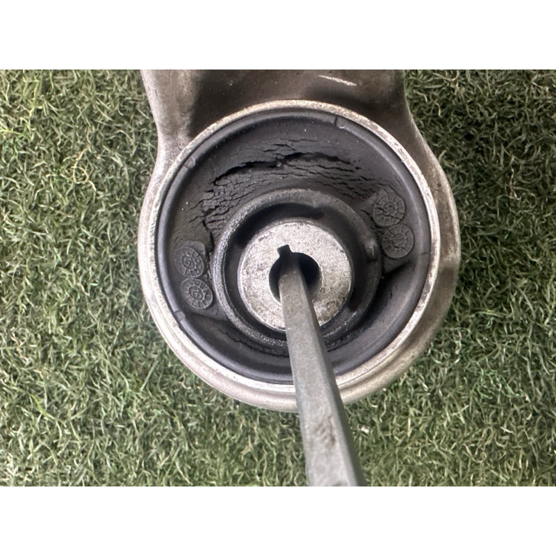 Рычаг подвески (подвеска) AUDI A8 D4 2011 4.2 CDRA 4H0407694F