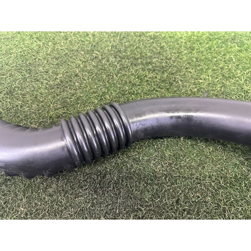 Патрубок интеркулера (двигатель и элементы) BMW 3-series F30 2015 2.0 13717605044