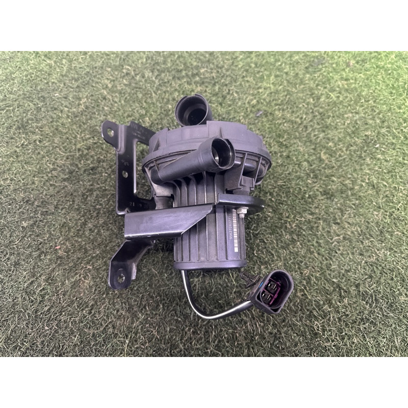 Насос вторичного воздуха (выпускная система) AUDI Q7 4M 2017 3.0 CREC 079959231K