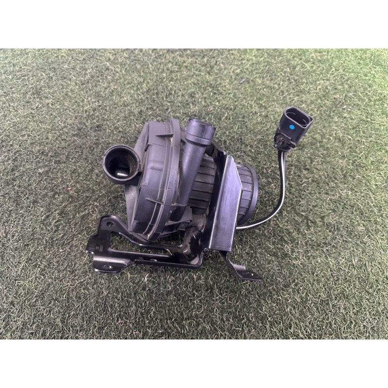 Насос вторичного воздуха (выпускная система) AUDI Q7 4M 2017 3.0 CREC 079959231K