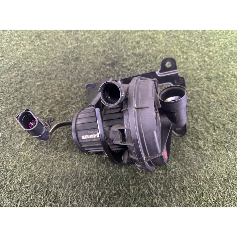 Насос вторичного воздуха (выпускная система) AUDI Q7 4M 2017 3.0 CREC 079959231K