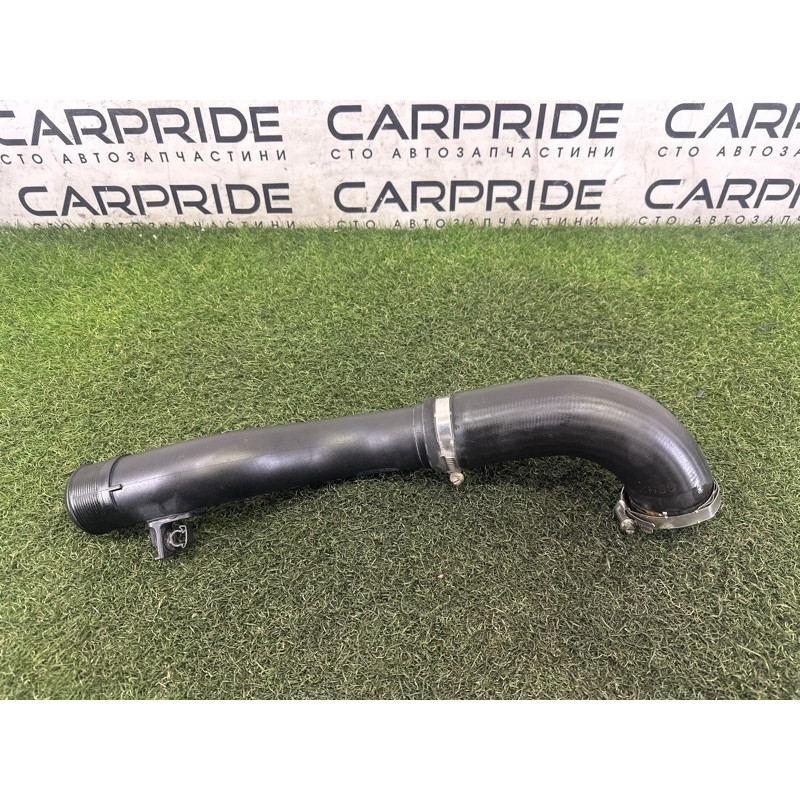 Патрубок интеркулера (двигатель и элементы) LAND ROVER RANGE ROVER Sport L494 2016 3.0 Diesel LR062410