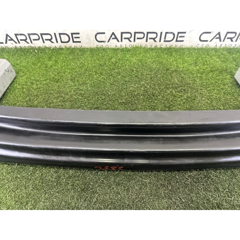 Усилитель бампера (наружные элементы кузова) AUDI A4 B8 2010 2.0 CAEB 8T0807313A