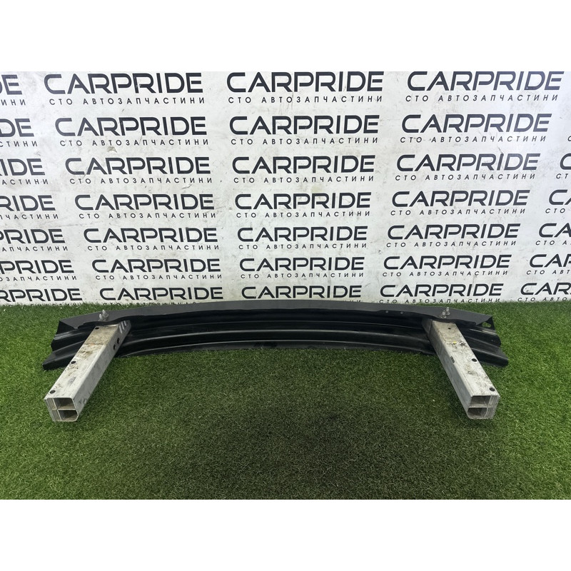 Усилитель бампера (наружные элементы кузова) AUDI A4 B8 2010 2.0 CAEB 8T0807313A