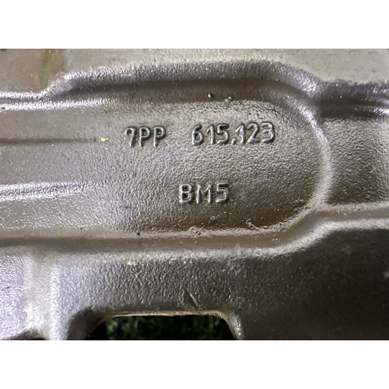 Суппорт тормозной (тормозная система) Volkswagen Touareg NF 2012 3.0 Hybrid CGFA 7P6615124E