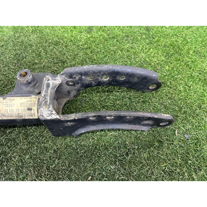 Амортизатор в сборе (подвеска) AUDI Q7 4L 2011 3.0 TFSi 7L8413031K