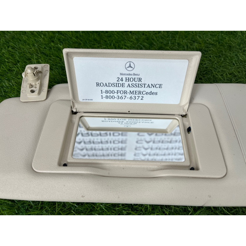 Козирок сонцезахисний (салон) Mercedes-Benz C-class W203 2007 3.0 a2038101310