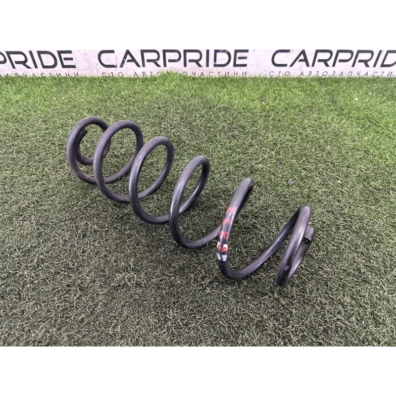 Пружина подвески (подвеска) AUDI A4 B8 2010 2.0 CAEB 8K0511115DF