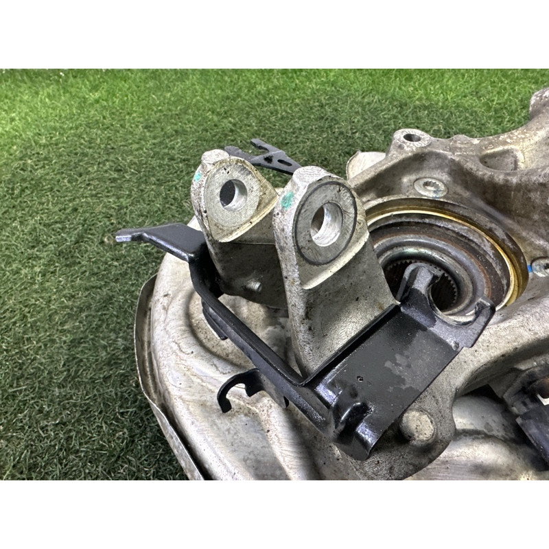 Цапфа подвески (подвеска) AUDI Q5 FY 2018 2.0 DAYB 80A505431G