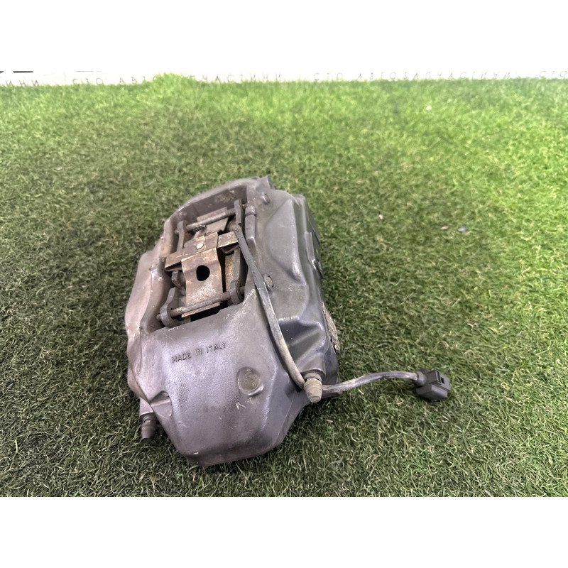 Суппорт тормозной (тормозная система) Volkswagen Touareg NF 2012 3.0 TDI 7L6615149A