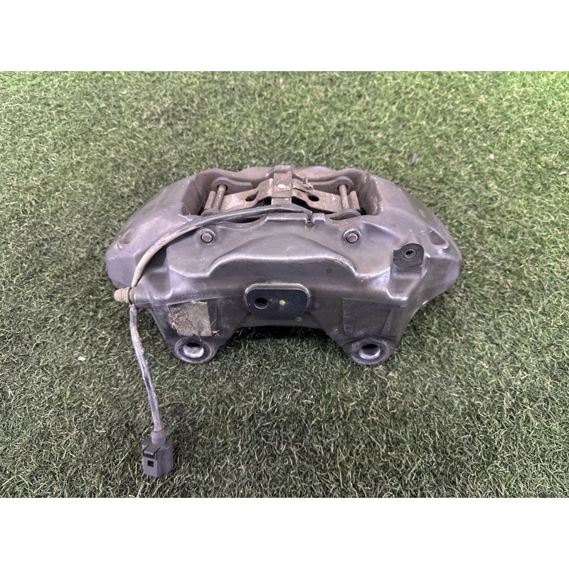 Суппорт тормозной (тормозная система) Volkswagen Touareg NF 2012 3.0 TDI 7L6615149A