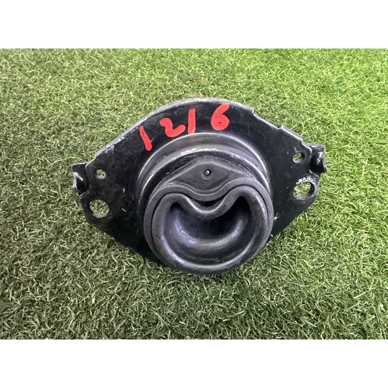 Подушка двигателя (двигатель и элементы) Jeep Grand Cherokee WK2 2018 3.6 68252518AA