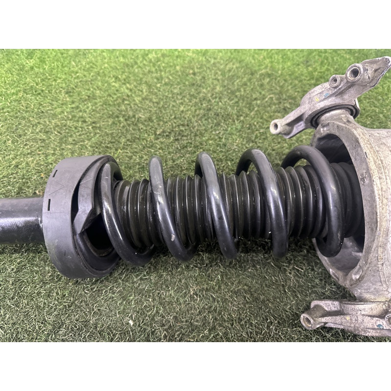 Амортизатор в сборе (подвеска) Volkswagen Touareg NF 2012 3.0 Hybrid CGFA 7P6513029BC