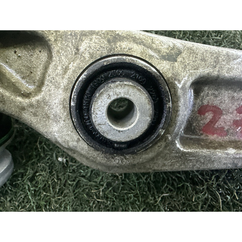 Рычаг подвески (подвеска) AUDI Q5 FY 2018 2.0 DAYB 80A407152A