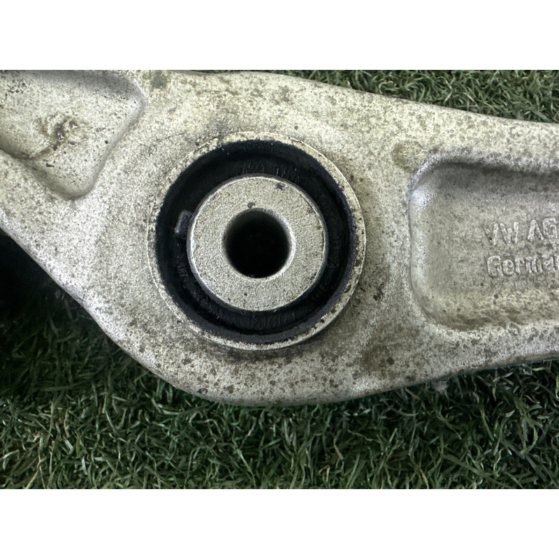 Рычаг подвески (подвеска) AUDI A4 B9 2018 2.0 DBPA 8W0407151C